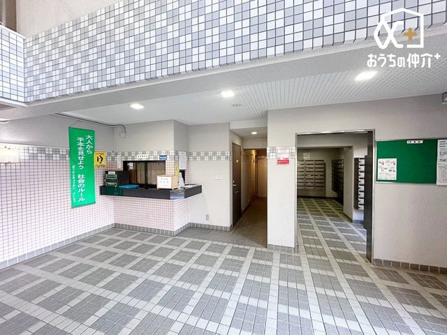 �G���g�����X ��Ƃ肠��G���g�����X�z�[���́A�Z�l���m�̂ӂꂠ���◈�q�Ή��ɂ��֗��ȋ��p��ԁB���������̂���f�U�C�������́B