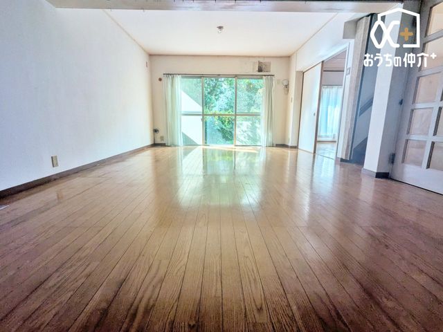 rO RɉƑ̏W܂郊rOԁBƂԂAƑꏏɉ߂鎞Ԃ𑝂₹Ȗ邭LXƂԂłB