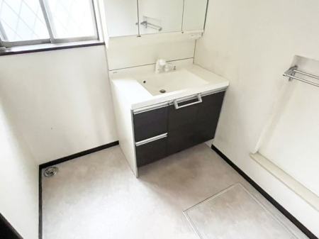 ʑEʏ ʕǍDȃh[Xy[XłB