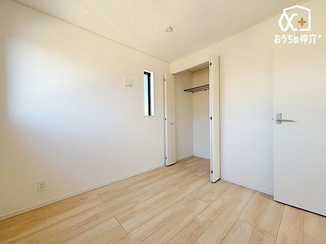 ���̑����� ���r���O