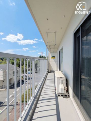 oRj[ ̖邳͂̃oRj[BꂽXy[XłASn悳ƎpmہB