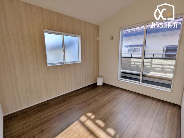 ���̑� ���C�ɓ���̉Ƌ��Ɠd��z�u���āA����������̔��������Ԃɂ��������߂ł��ˁB�V����������ԂŁA���Ȃ��D�݂̑f�G�ȉ��o���o�������ł��I