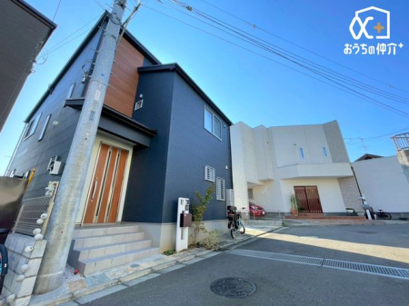 nOώʐ^ `Appearance`̂UKȗ΂Ɍb܂ꂽGAŁARɕ܂ꂽ₩ȕ炵邽߂̂Ƃ肠ZĂ܂B