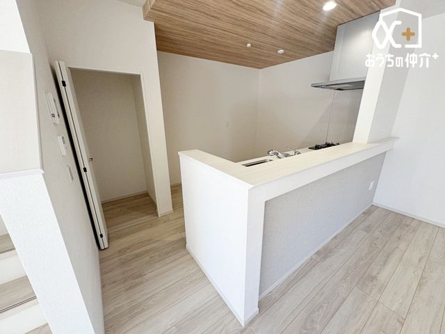 �L�b�`�� -