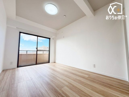 �Q�� �o���R�j�[�ɖʂ������邢�Q���̗l�q�B