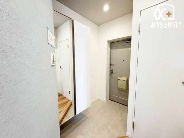 ���� �V���[�Y�{�b�N�X�t���̌��ւł��B