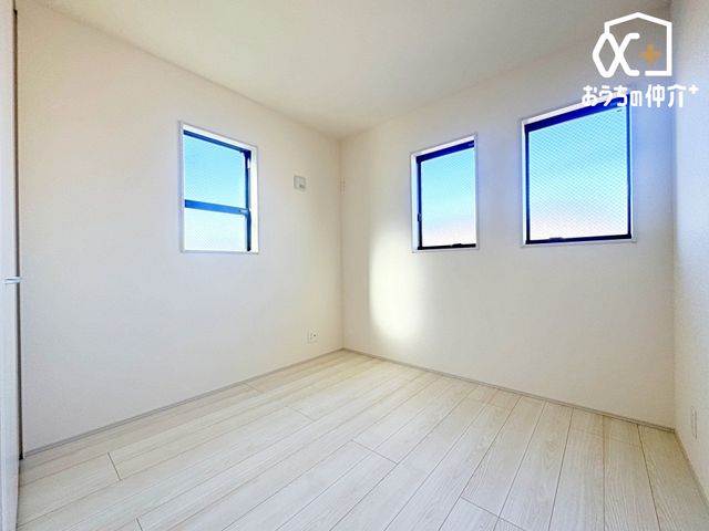 �q������ -