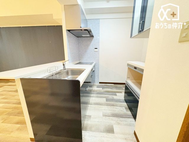 Lb` 3RƃOtł̕L܂B@YɂȂ邨ȒPLb`pl_BLb`A_CjOʏւ̓ZAƎAbvI