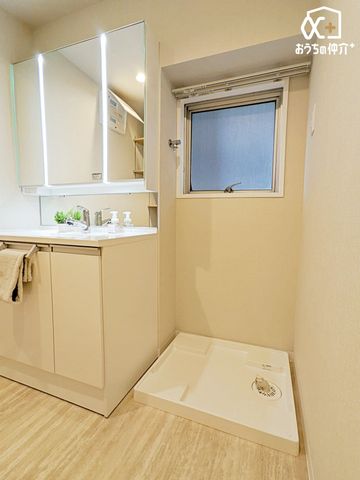 ���ʑ�E���ʏ� ����������ʕ����ǍD�ȃ����h���[�X�y�[�X�ł��B