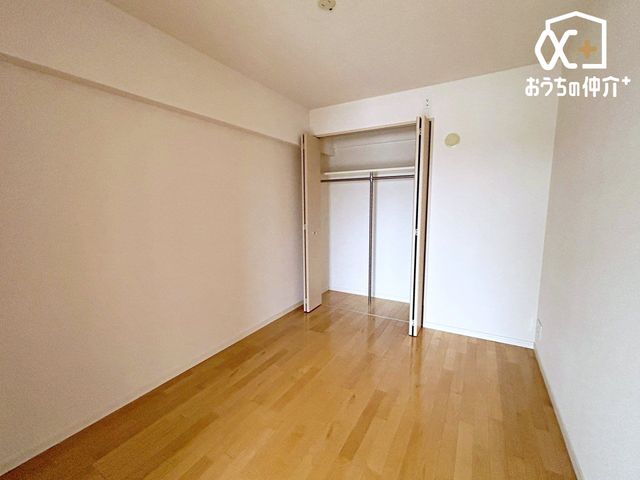 q qƂĂ\ȍL邨łBƑẌ炬̋ԂmۂłAvCx[gȃxbh[͕炷̊őグ̂łB