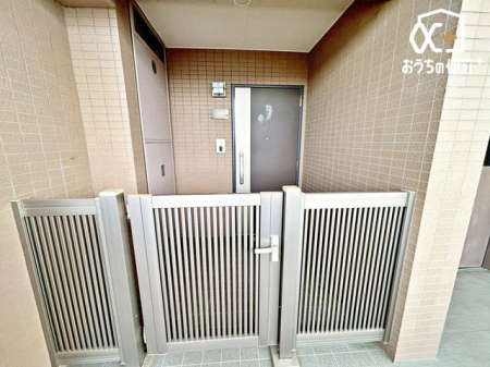  LXƂϖ͓IȌւ̏ZƂȂĂ܂BƑ݂Ȃ񂪋C悭AĂԂƂȂĂ܂B