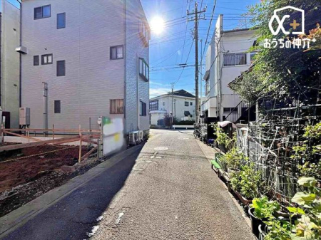 nOώʐ^ 痣ꂽAÂŐS炮ZBƂԂ߂ɂ҂̃P[VłB