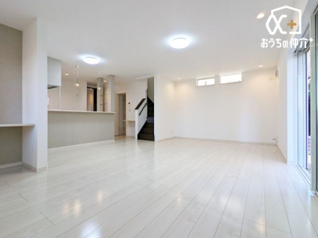 rO 邢z˂݁AƑc̎߂rO_CjOBAnɂėzm߂B