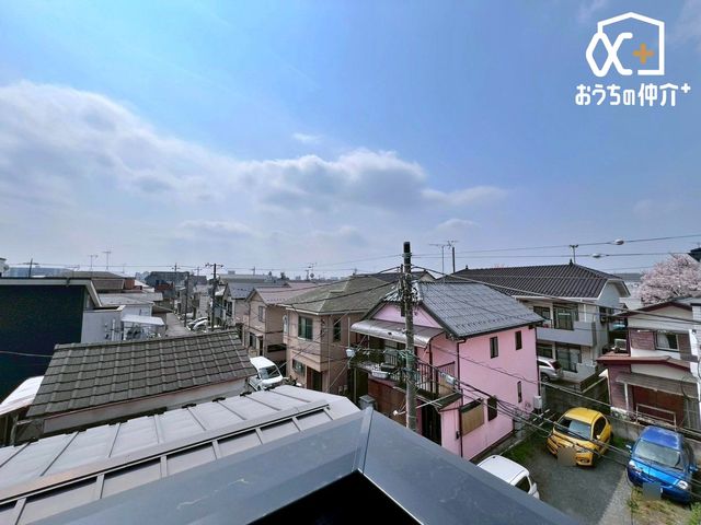 ���̑� �o���R�j�[���猩�n�����i�F�ɂȂ�܂��B���V�C�̗ǂ����́A�󂪂悭�����A�C�����̂�����ԂɂȂ肻���ł��ˁI�z�����Ȃǂ��A���񌻒n�ɂĂ��m���߂��������I���₢���킹���҂����Ă���܂���(^^)/