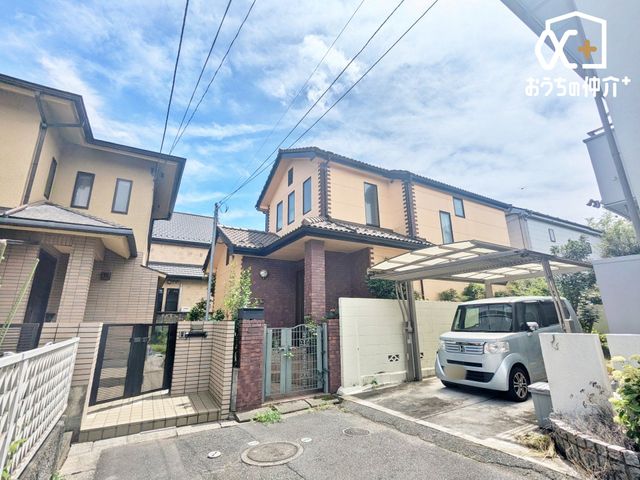 nynʐ^ ߗׂɂ͏Ǝ{݂s邽߁A֗ŕ炵₷łB