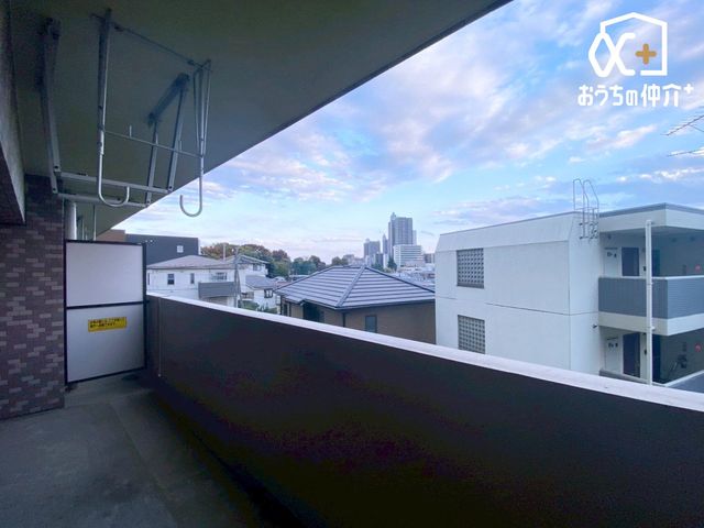 ʑEʏ ǂȂkCyɓXX^btql̂ɗĂ悤ƃT|[gĂ܂I