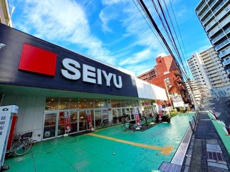 ӊ FX k7BiLxȃX[p[}[Pbgł܂Bߗׂ̕XłĂ܂BԏLłB 540m