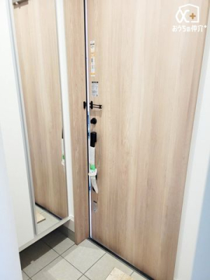  pt̃V[Y{bNXŁAC⏬[ȂAoȎSg`FbNX[YɁBւXbLA̐gxxKɂȂ܂B