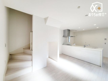 rO R~jP[VLɂȂlC̃rOCKi