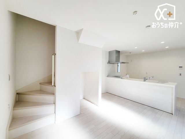 rO R~jP[VLɂȂlC̃rOCKi