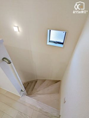 ̑ 薾邭A肷tňSȊKiłB