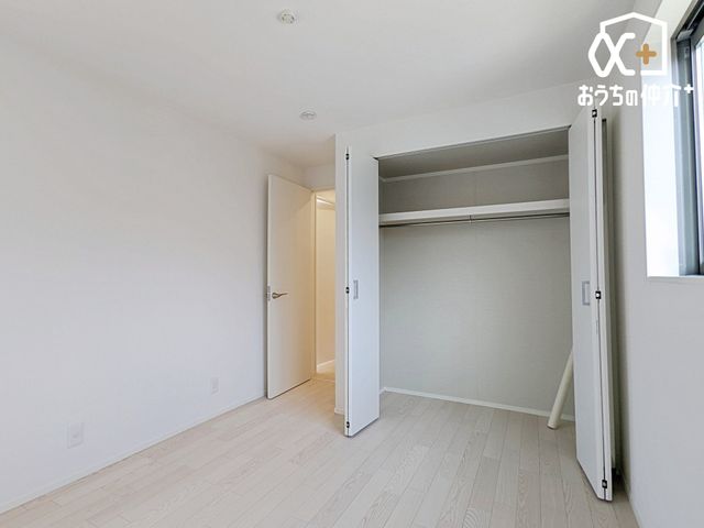 Q QɃIXX5.4m̗lqłBN[[bgtĂAQEߗނȂǂLxɎ[\łB