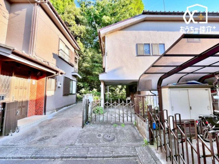 nOώʐ^ ԏ̕2.1mBʎԂ̒Ԃ\ȕmۂĂ܂B