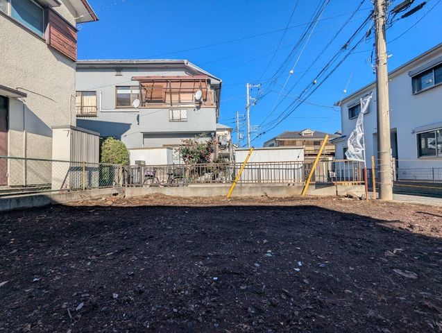 nynʐ^ 󂪍LՐÂ1w̃GAłB