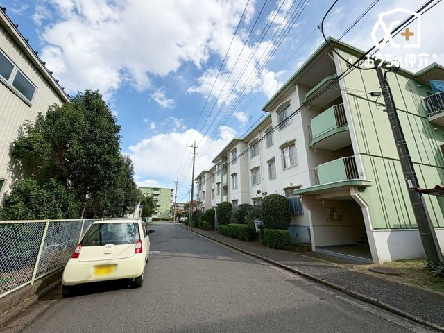 ̑ ՐÂȏZnŎqĉƑɃsb^B̂UKȗ΂Ɍb܂ꂽGAŁARɕ܂ꂽ₩ȕ炵邽߂́AƂ肠ZĂ܂B