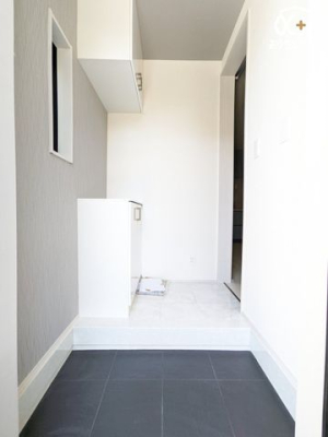  C悭ƑAo}ł錺ւłB