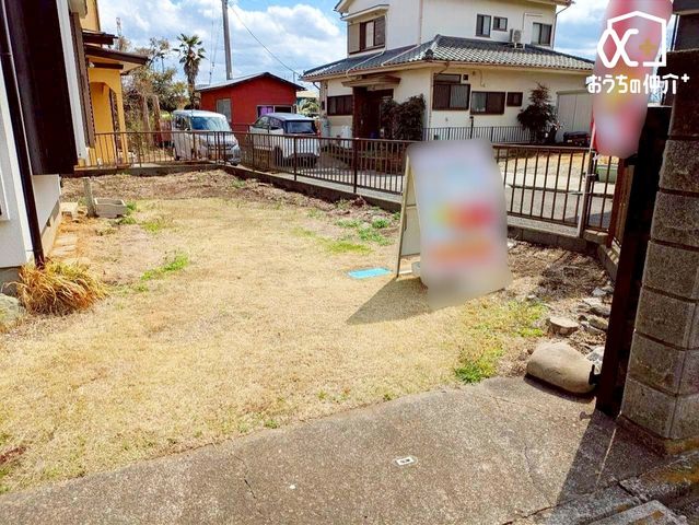 ���̑� ��̗l�q�ł��B�K�[�f�j���O�ȂǊy���߂܂��B