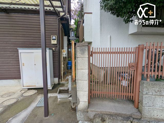 ̑ ΏwZ܂œkUȂql̂ƒɈS̏ZłBwZ߂ƒ̖ZԂɂ]T܂Ƒ̎ԂłˁB