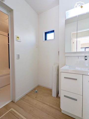 ʑEʏ LXƂh[Xy[XŖ̂X[YłI