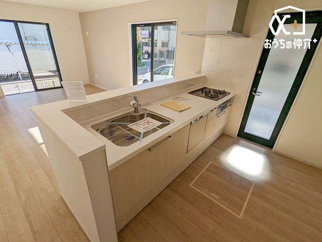 Lb` Lb`̓rOŜnԎłBqlVԗlqȂ̂_CjOe[uŊwK邨qlɂƃAhoCXł݌vłB