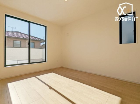 Q QɃIXXȖ8.2m̗lqłBN[[bgtĂAQEߗޓLxɎ[\ȐQłB