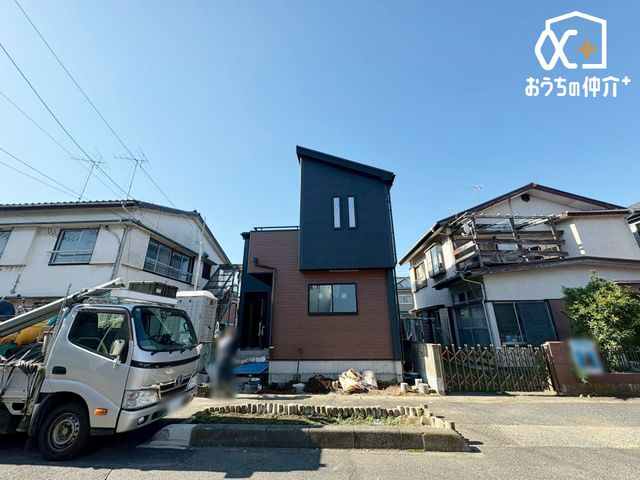 nOώʐ^ ՐÂȏZX̒łɗnBԂ̉ȂAÂȕ炵ł܂BZ܂̑O͔ɂȂĂȂ߁AԒʂ肪ȂKȏZłB