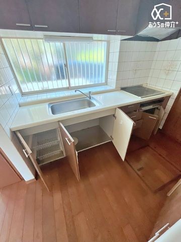 [ ԂLpłLb`łBLb`߂Xy[X͎RƃRpNgɂȂĂ܂B_CjOZbg߂΁AzVyɂȂƑƂĂgłˁI