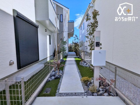 ���n�O�ώʐ^ �z�����ӂ��ՐÂȏZ��n�ŐV�����X�^�[�g�I���ꂽ���͑��z�̌��𗁂тă��t���b�V���I�V�������n�߂�̂ɂ҂�����̕����ɂȂ肻���ł��ˁB���ł������w���������܂��̂ŁA���₢���킹���������B