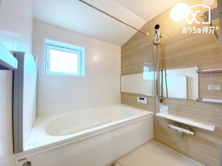  VvŁÂoX[łB1̔ƖAƂ肠鎞ԂƂĂgłˁIǂ@t̃oXȂ̂ŁẢxۂĂ܂B