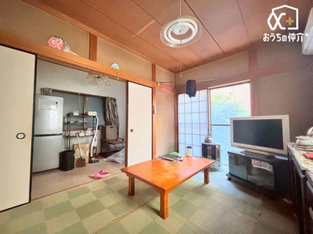 rO `Living`͋C̘a^Cv_CjOB