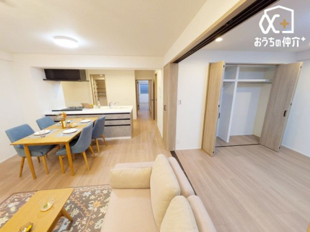 ���r���O -