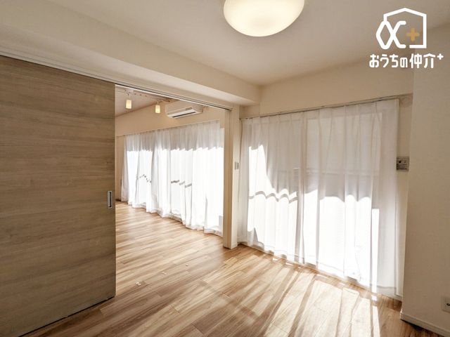 ̑ e[N[̂ƂĂpł܂I