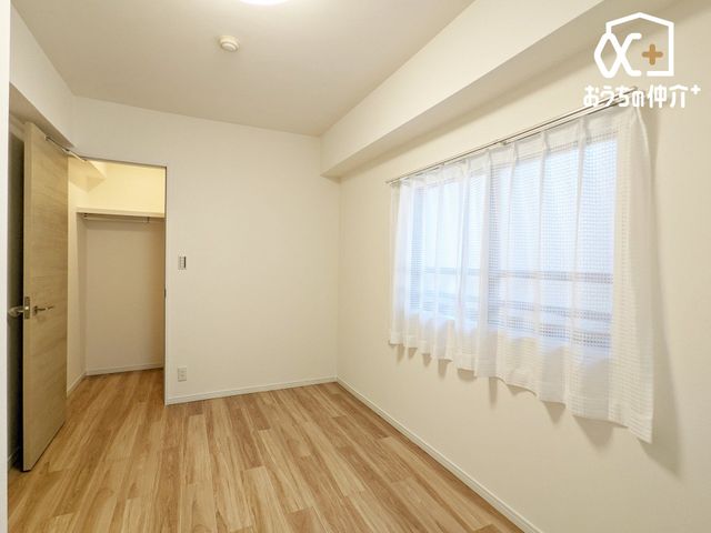 Q EH[NCN[[bgt̐Q̗lqłB[͂LxȃEH[NCN[[bgtĂQ́AX̕炵wLȕ֕ςĂ܂B