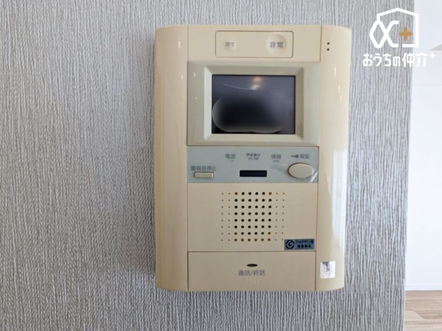 ̑ hƖʂłSTVj^[tC^[złB