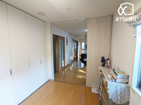 ̑ LDK̖6.3mBɂrȎԂɂptLVuȗmłB