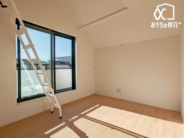 Q Qɂ߂ȗmIoRj[ɖʂ邢ŊJ܂B