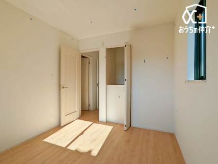 q qɃIXXȗm̗lqBN[[bgtĂ邽߁Aql̕׋Eߗޓ֗Ɏ[\łB