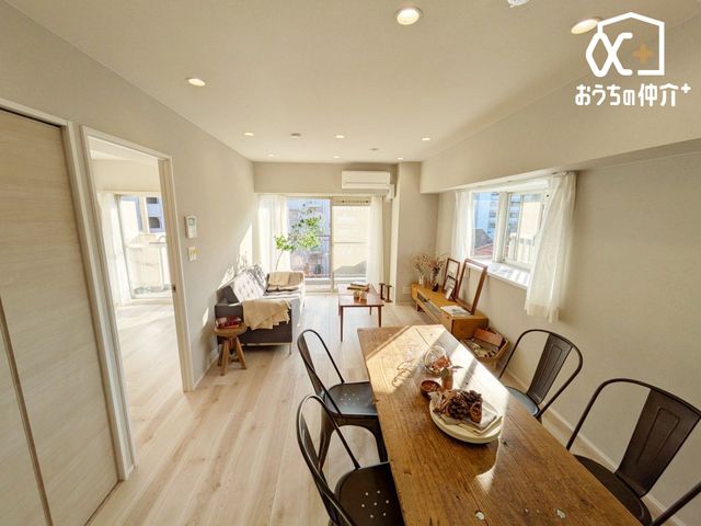 rO Ƒ݂Ȃ肭낰ALXƂrOԂ͂łB