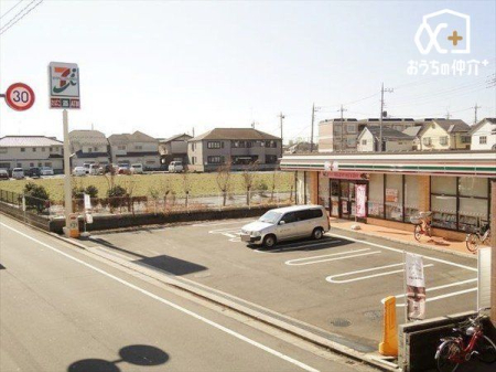 ӊ ZuCun1ړX k5B24ԉcƂȂ̂ŋ}Ȃɂ֗łB̎xzւ̉׎󂯁Aו̎󂯎ɂpł܂B 340m