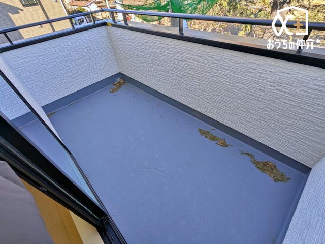 �o���R�j�[ ���[�t�o���R�j�[�ƂȂ��Ă���A���H�ɖʂ����ɂ���܂��B������Ƃ����K�[�f�j���O�ȂǂɌ����Ă��܂��B